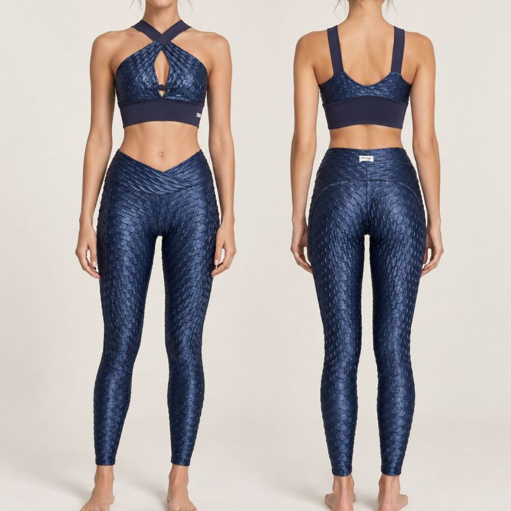 Navy Blue Textured Activewear Set Small Sports Bra & Leggings
